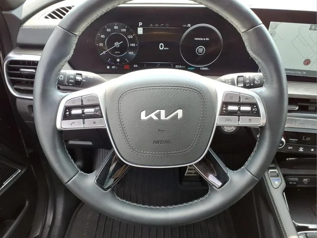 Used 2025 Gray Kia SX X-Line image 16