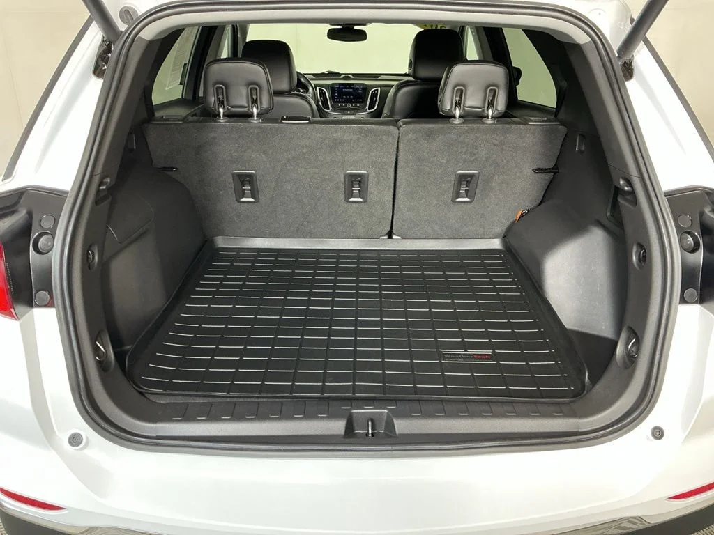 Certified Used 2019 White Chevrolet Premier image 11