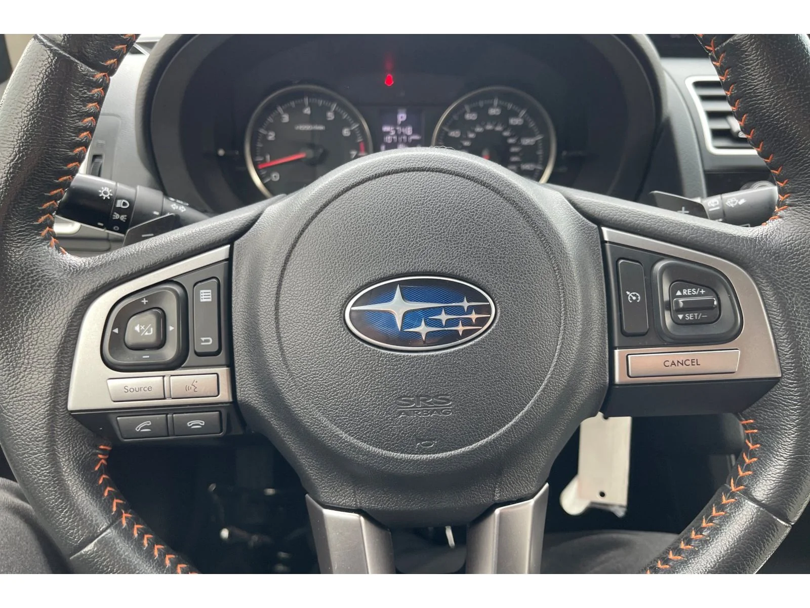Used 2017 VENETIAN RED PEAR Subaru Premium image 31
