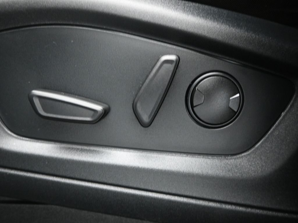 Certified Used 2023 Gray Ford XLT image 11