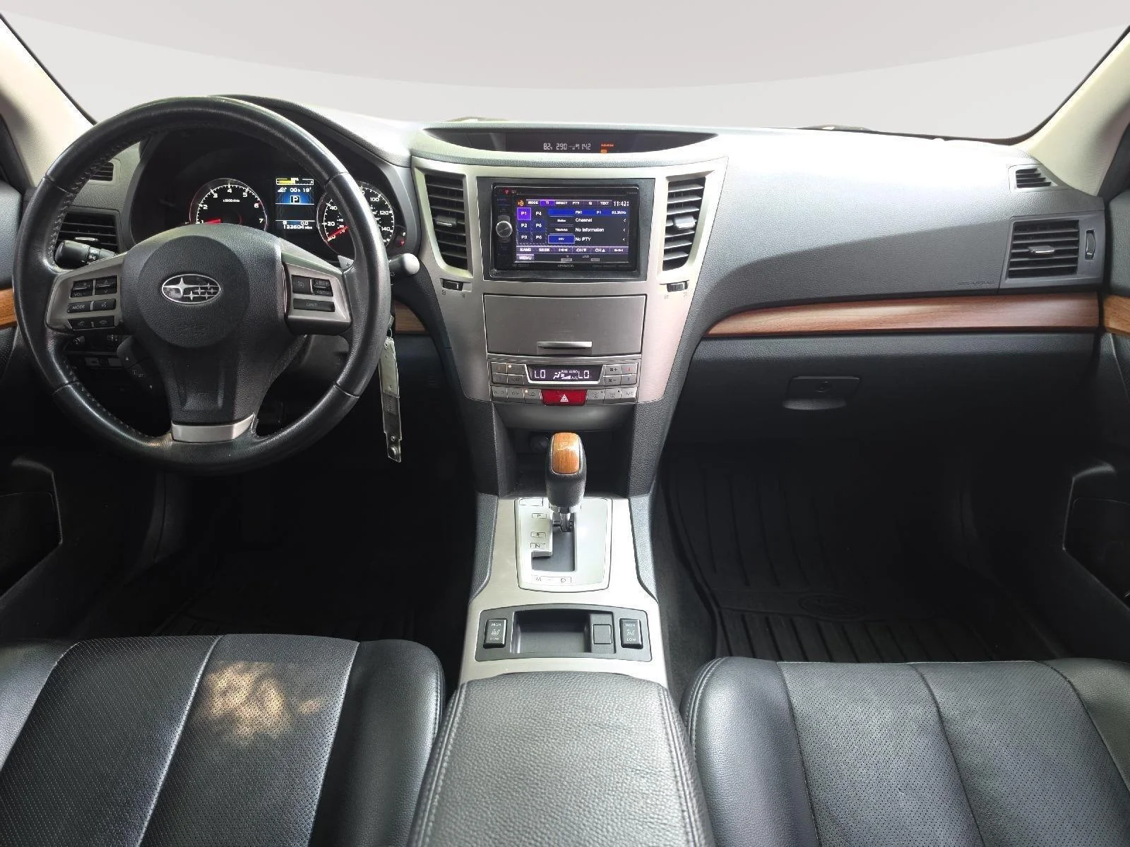 Used 2013 Graphite Gray Metallic Subaru 2.5i Limited image 2
