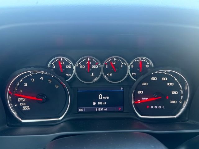 Used 2021 White Chevrolet LT image 17