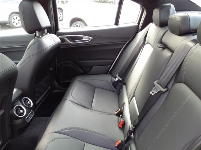 2024 Alfa Romeo Giulia Ti - Photo 15