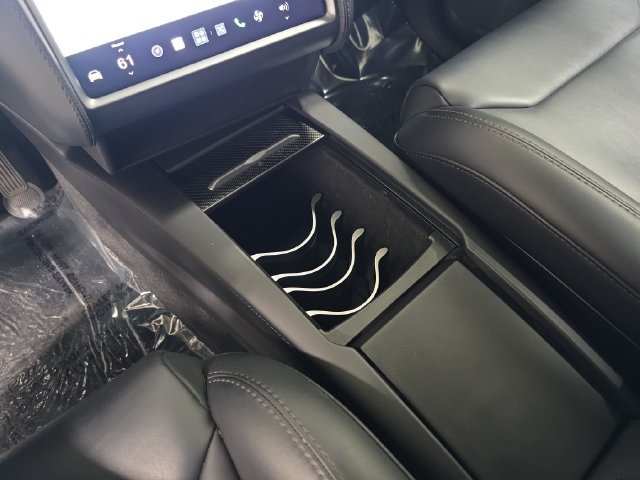 Used 2018 Black Tesla  image 25