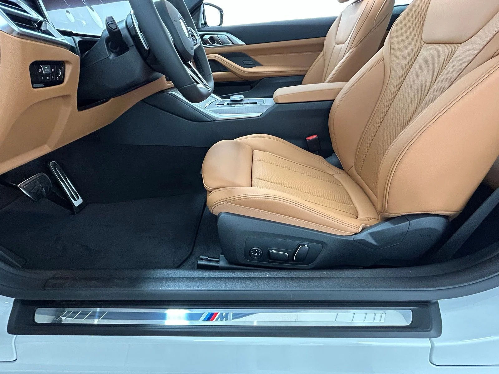 2026 BMW 4 Series 430i - Photo 31