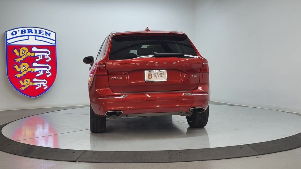 Used 2021 Fusion Red Metallic Volvo T5 Inscription image 6