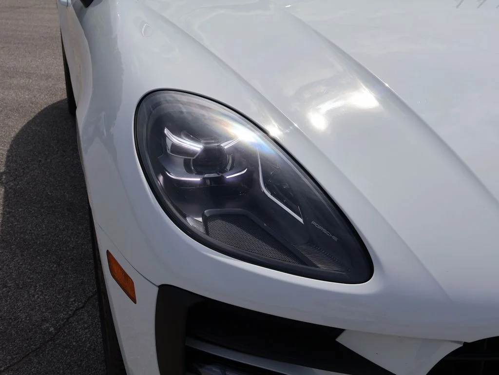 Used 2021 White Porsche  image 14