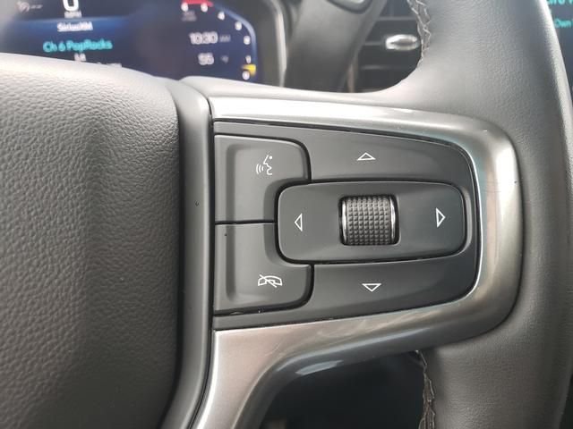 Used 2025 Gray Chevrolet LT image 22