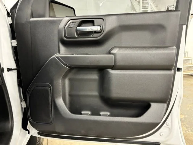 Used 2022 White Chevrolet Custom Trail Boss image 23