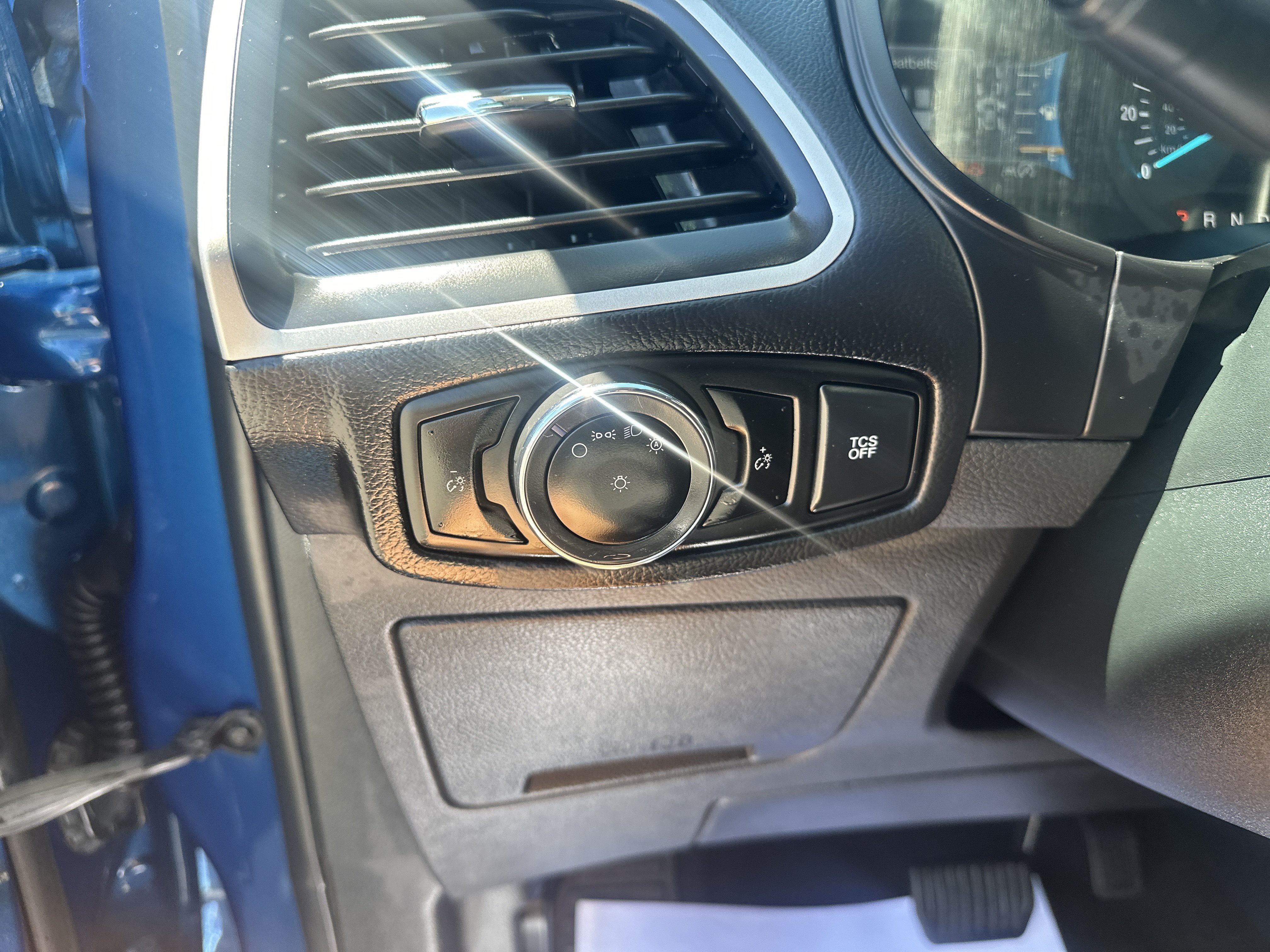 Used 2024 Blue Ford  image 16