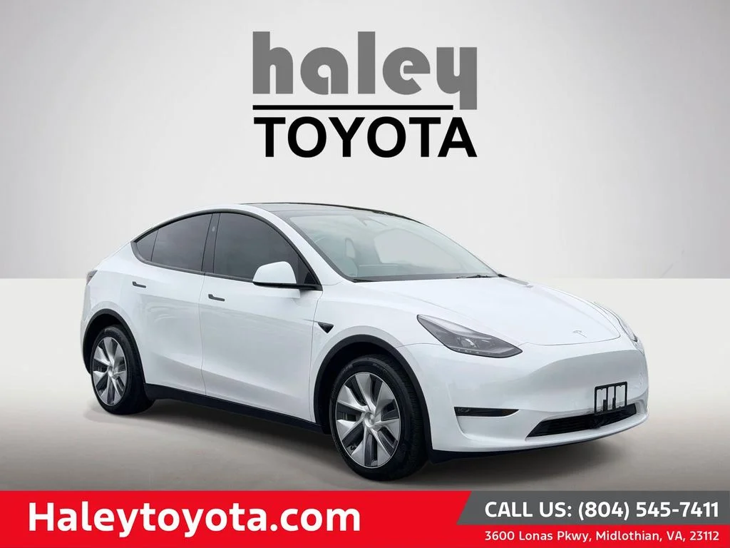 2024 Tesla Model Y Long Range Dual Motor All-Wheel Drive's photo