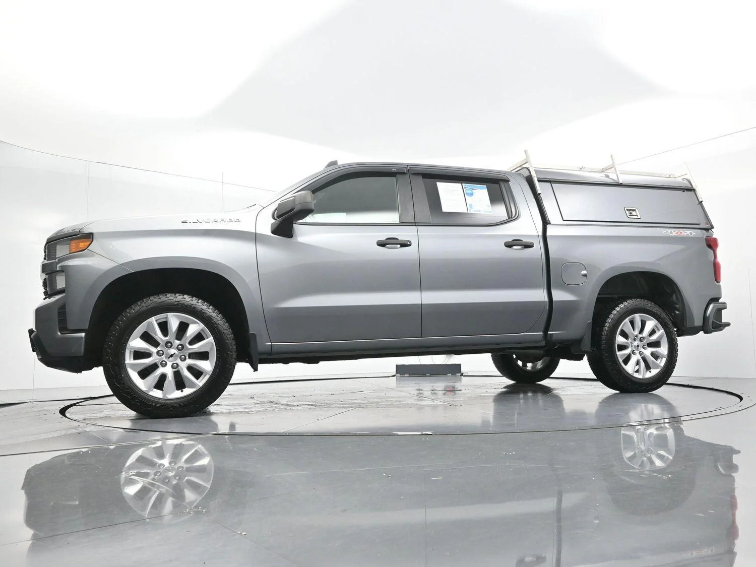 Used 2021 SATIN STEEL METALLIC Chevrolet Custom image 47