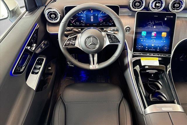 New 2026 Polar White Mercedes-Benz GLC 300 image 50
