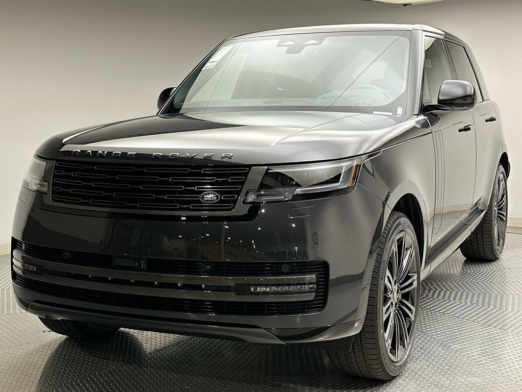 New 2027 Carpathian Grey Land Rover SE image 1