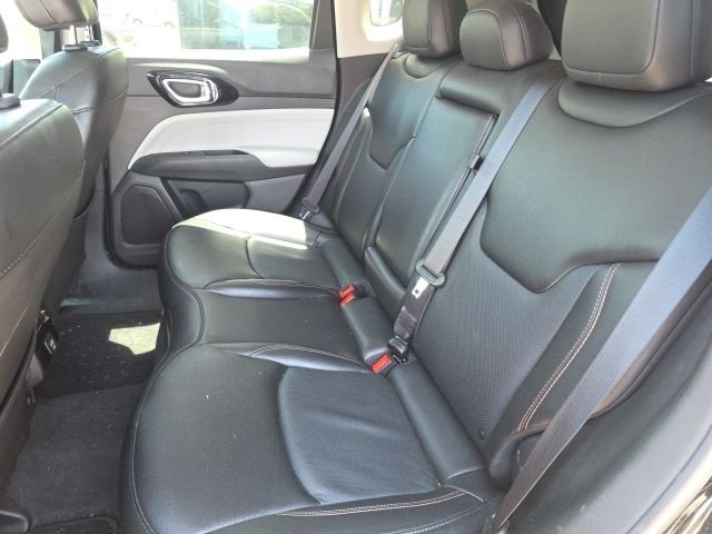 Used 2022 Black Jeep Limited image 8
