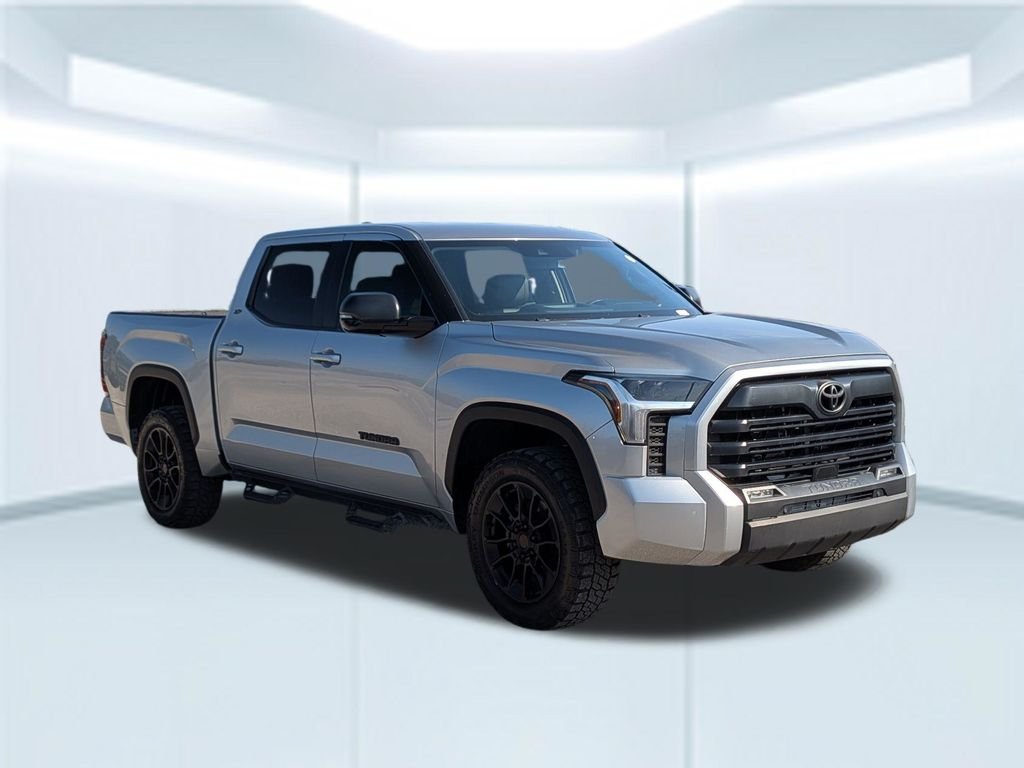 Used 2024 Silver Toyota SR5 image 8