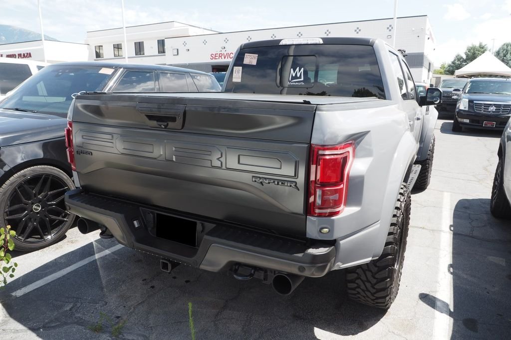 Used 2018 Silver Ford Raptor image 3