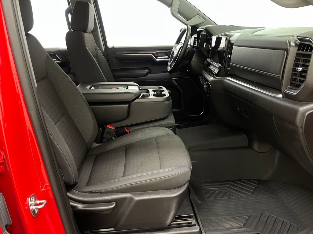2024 Chevrolet Silverado 1500 LT - Photo 36