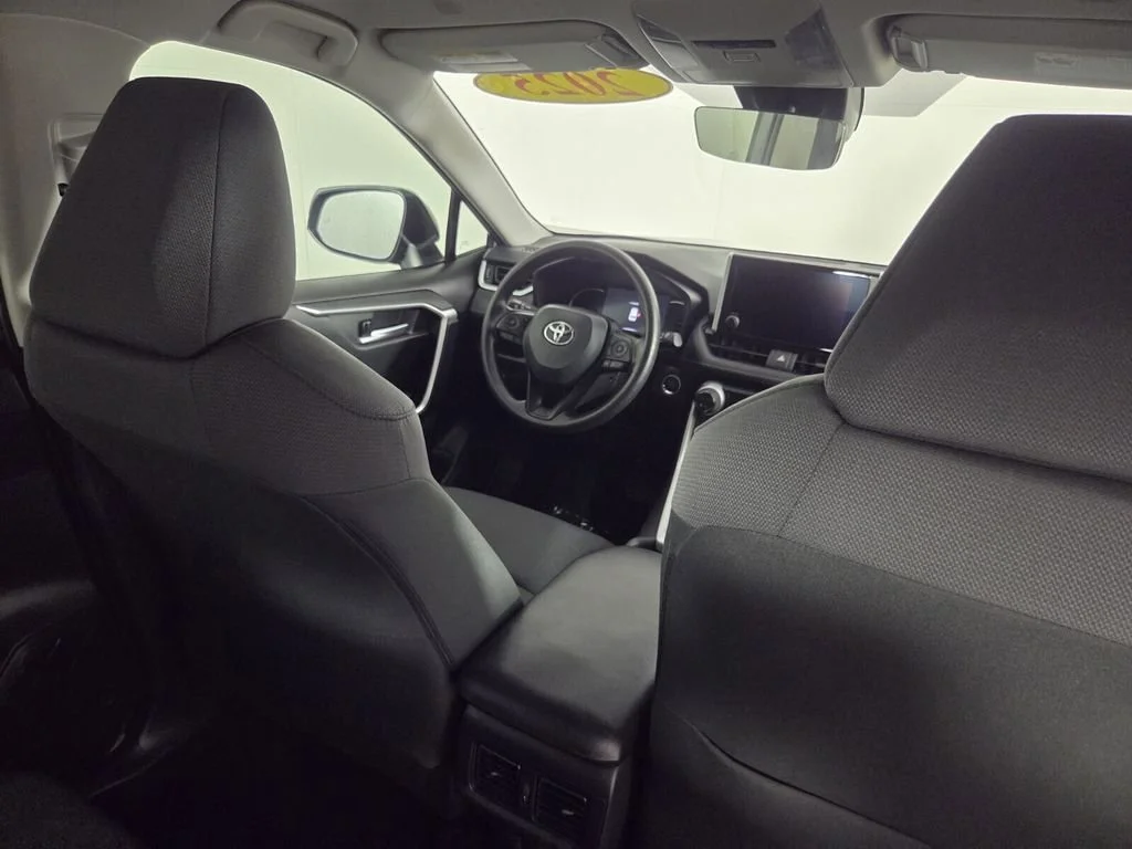 Used 2025 Magnetic Gray Metallic Toyota XLE image 31