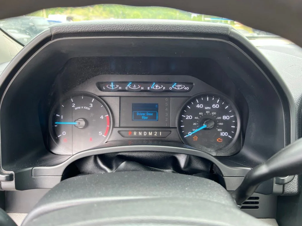 2019 Ford F-550 Super Duty Chassis Cab XL - Photo 22