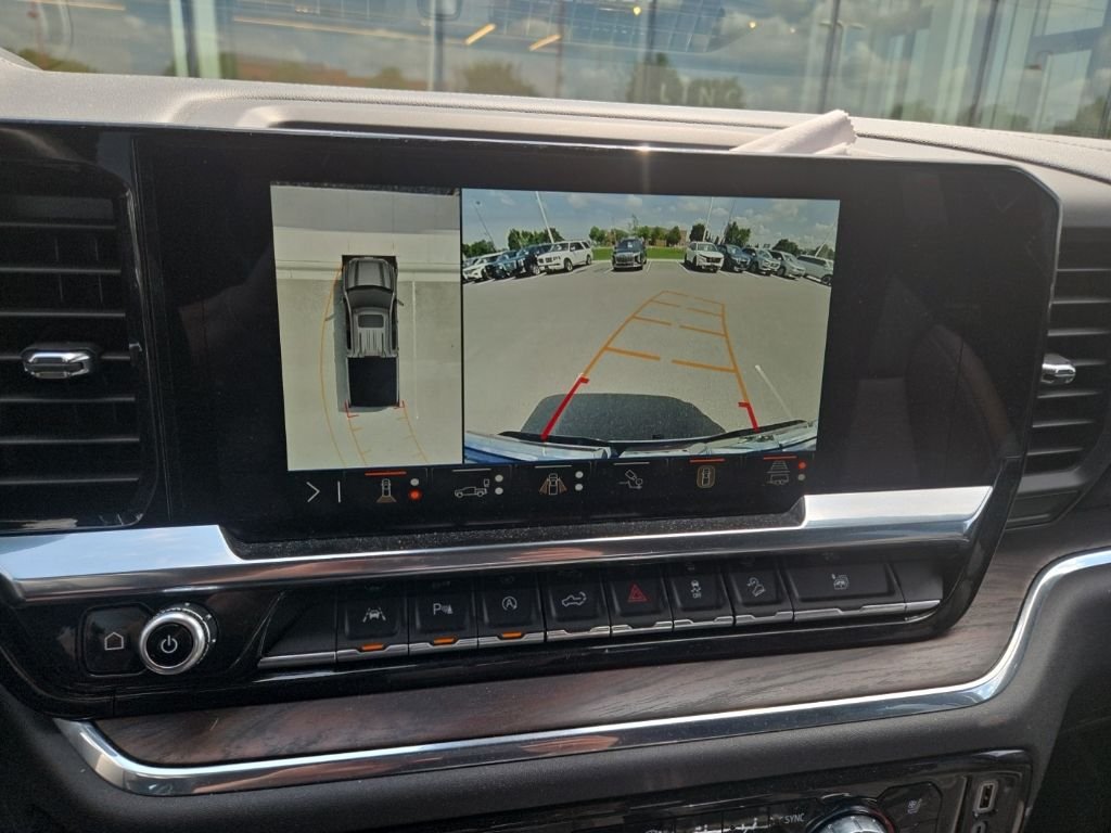 Used 2024 Black GMC SLT image 12