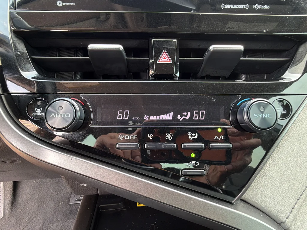 Used 2022 Silver Toyota XLE image 19