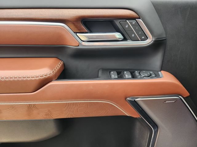 Used 2025 Titanium Rush Metallic GMC Denali Ultimate image 25