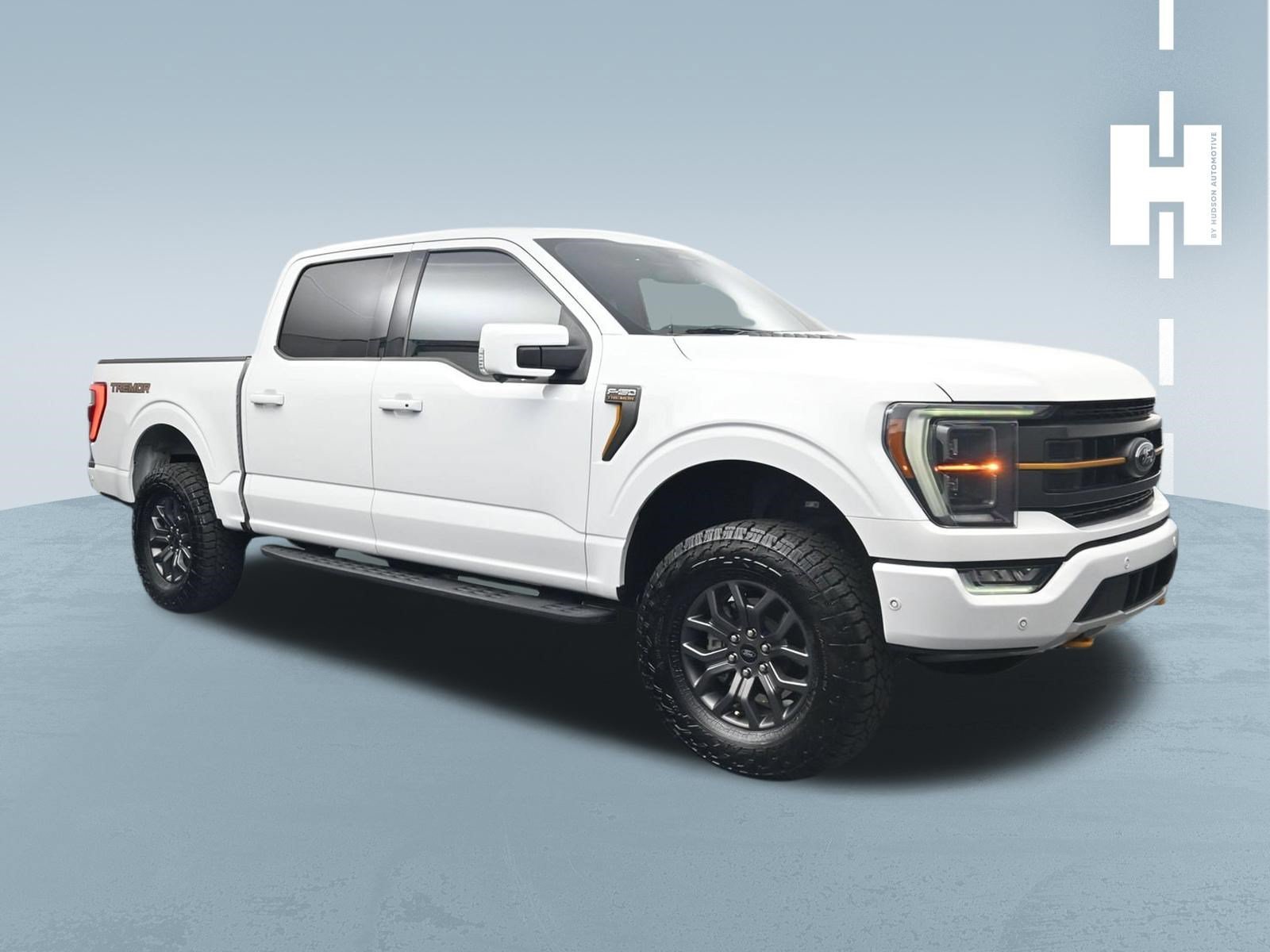 Used 2022 Oxford White Ford Tremor image 1