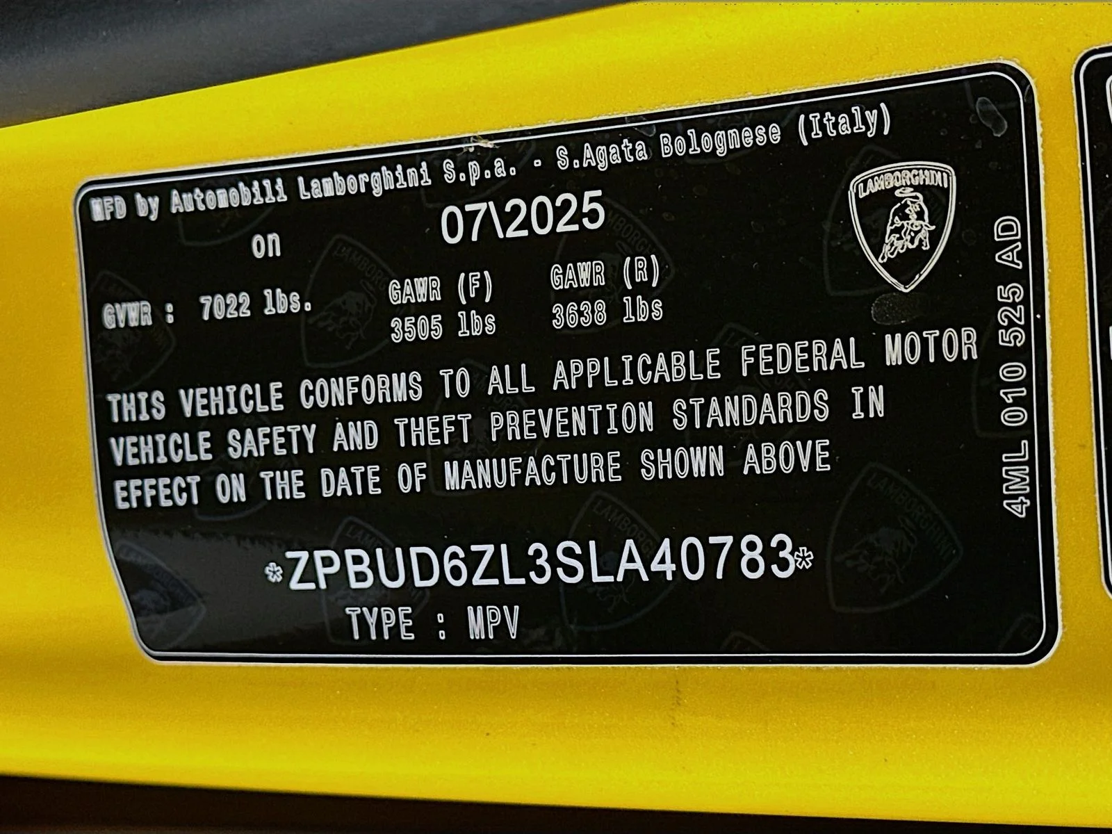 Used 2025 Yellow Lamborghini  image 46