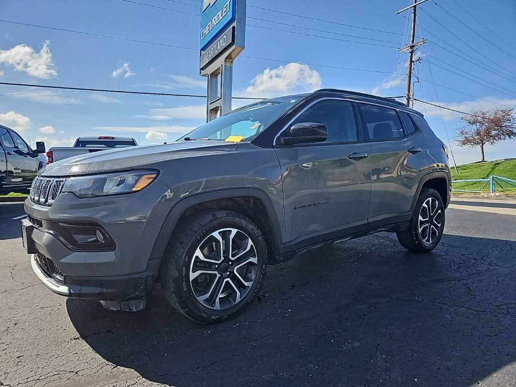 Used 2023 Jeep Compass Limited with VIN 3C4NJDCN5PT565486 for sale in Kansas City