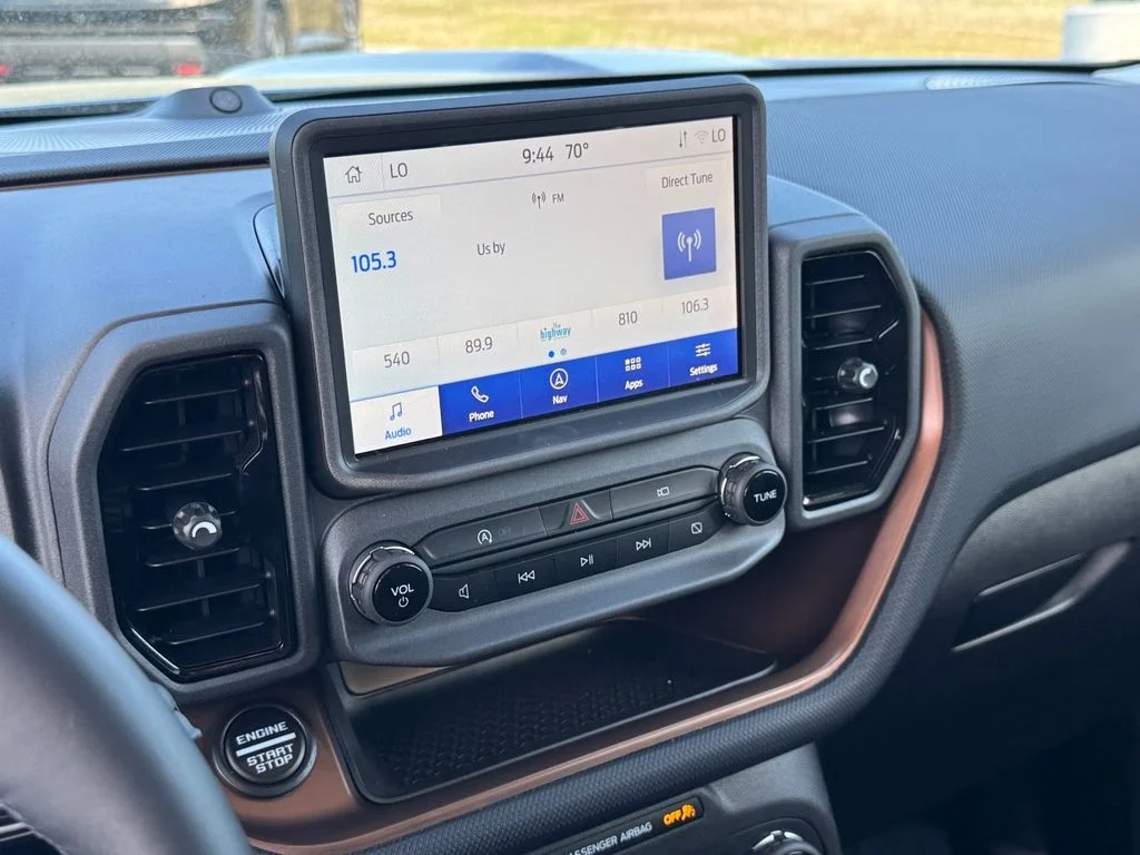Used 2024 Blue Ford Badlands image 28