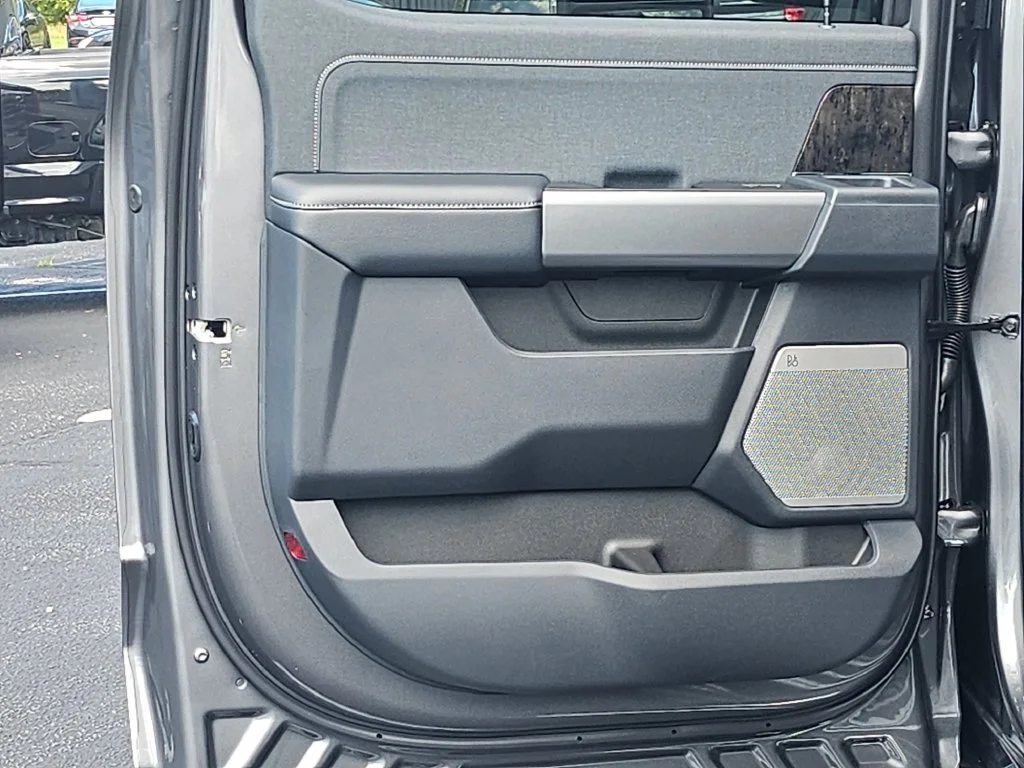 New 2027 Carbonized Gray Metallic Ford F-350® Lariat® image 35