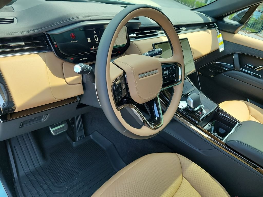 New 2026 Giola Green LAND ROVER Dynamic SE image 25