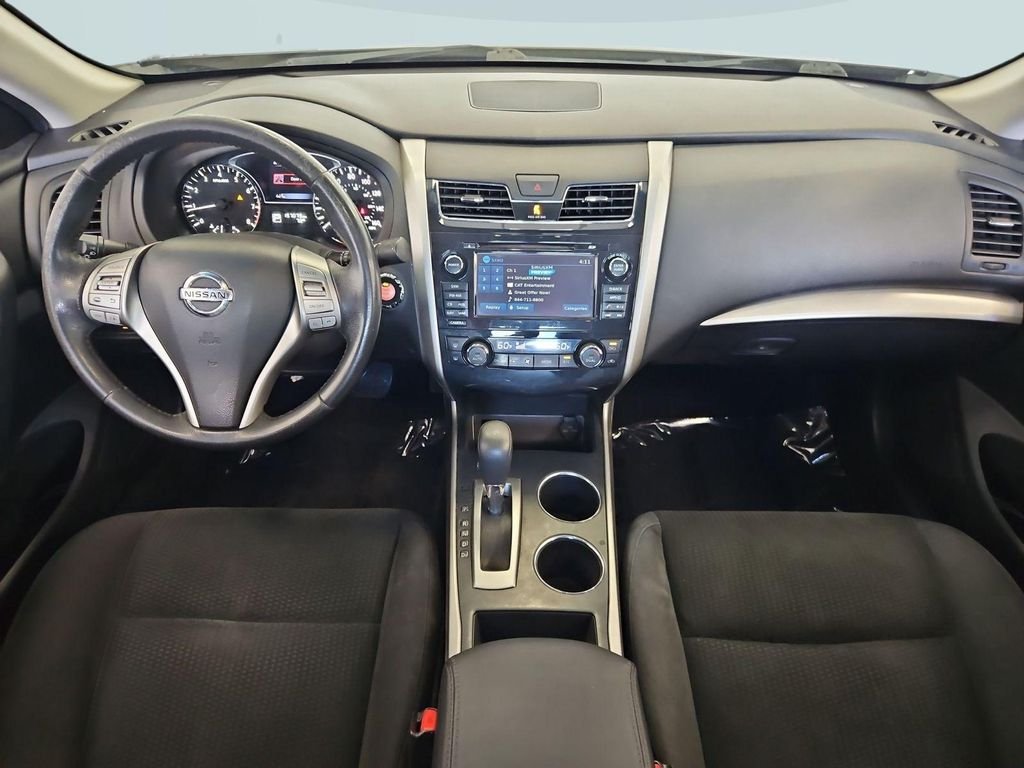 Used 2015 Storm Nissan 2.5 SV image 22
