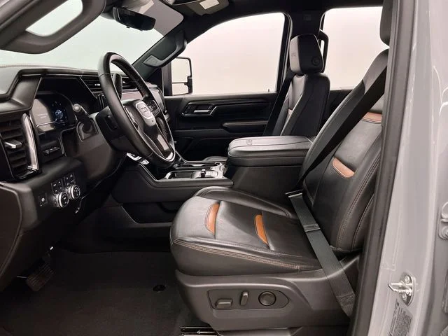 2024 GMC Sierra 2500HD AT4 - Photo 9