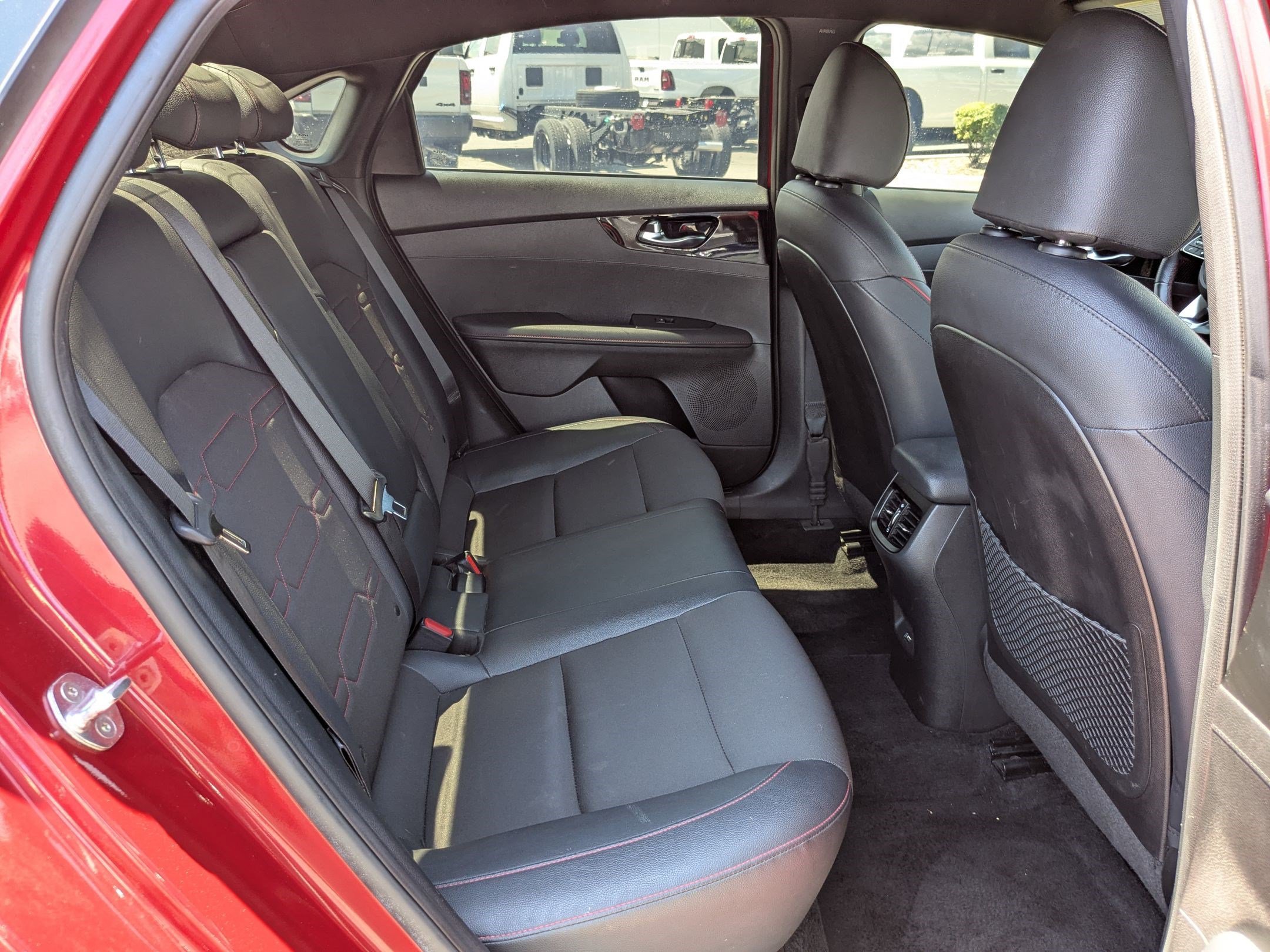 Used 2023 Currant Red Kia GT image 30