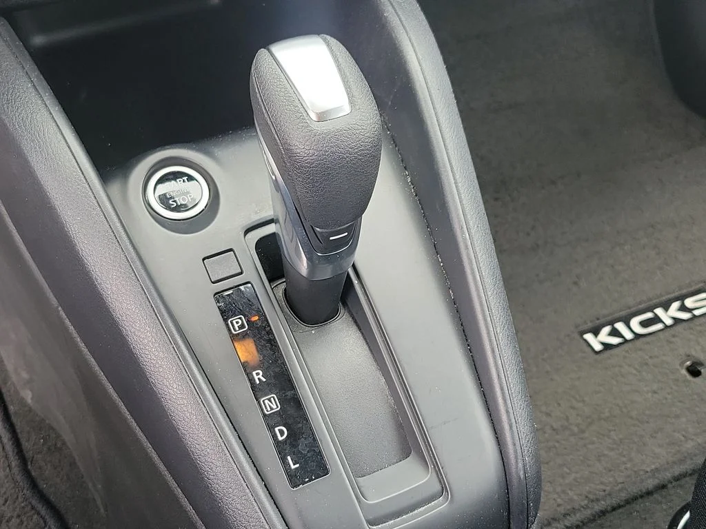 Used 2024 White Nissan S image 32