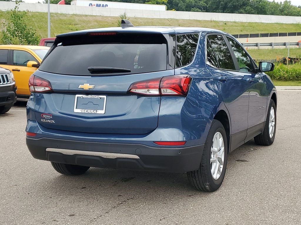 Used 2024 Blue Chevrolet LT image 3