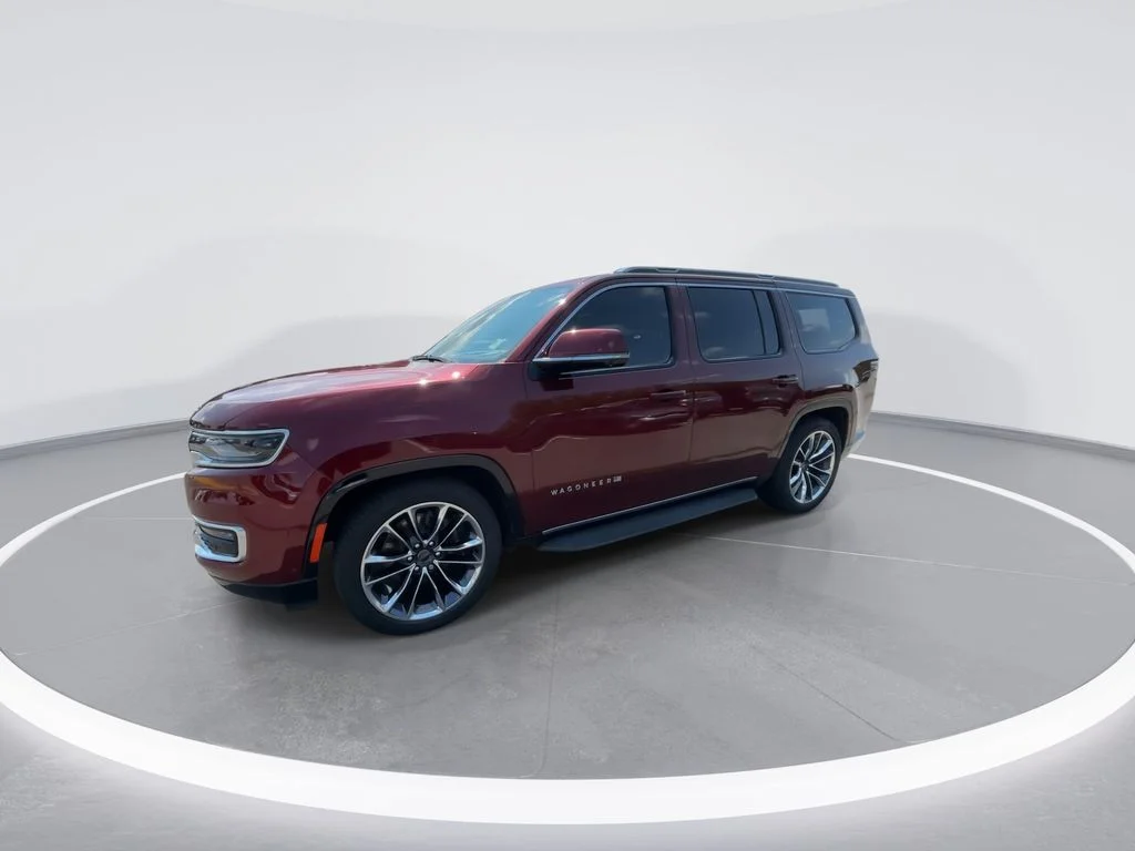 Used 2022 Red Jeep Series II image 4