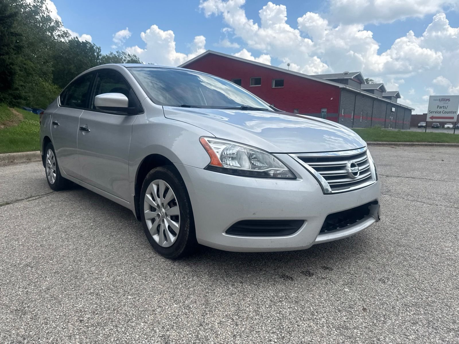 Used 2015 Silver Nissan SV image 1