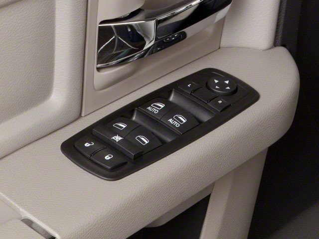 Used 2010 Deep Water Blue Pearl Dodge SLT image 22