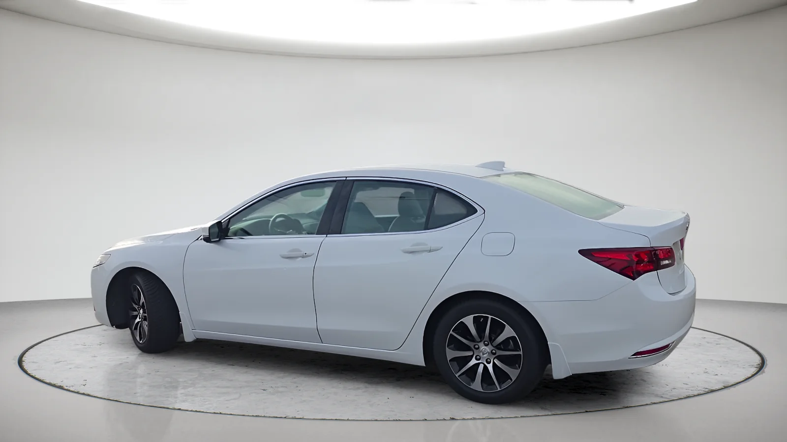 Used 2015 White Acura Tech image 3