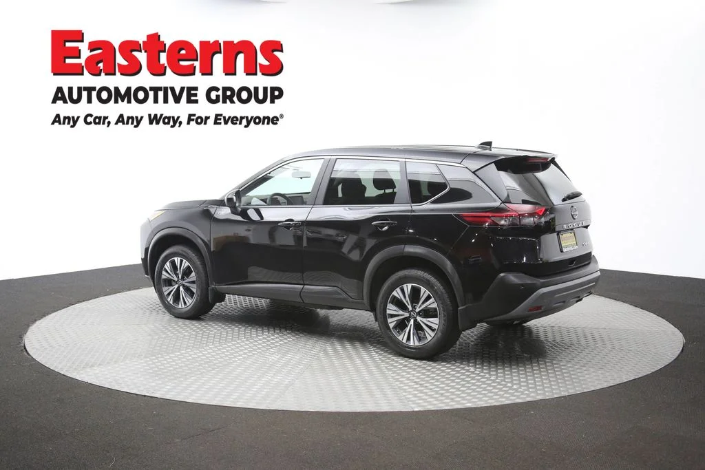 Used 2023 Black Nissan SV image 62