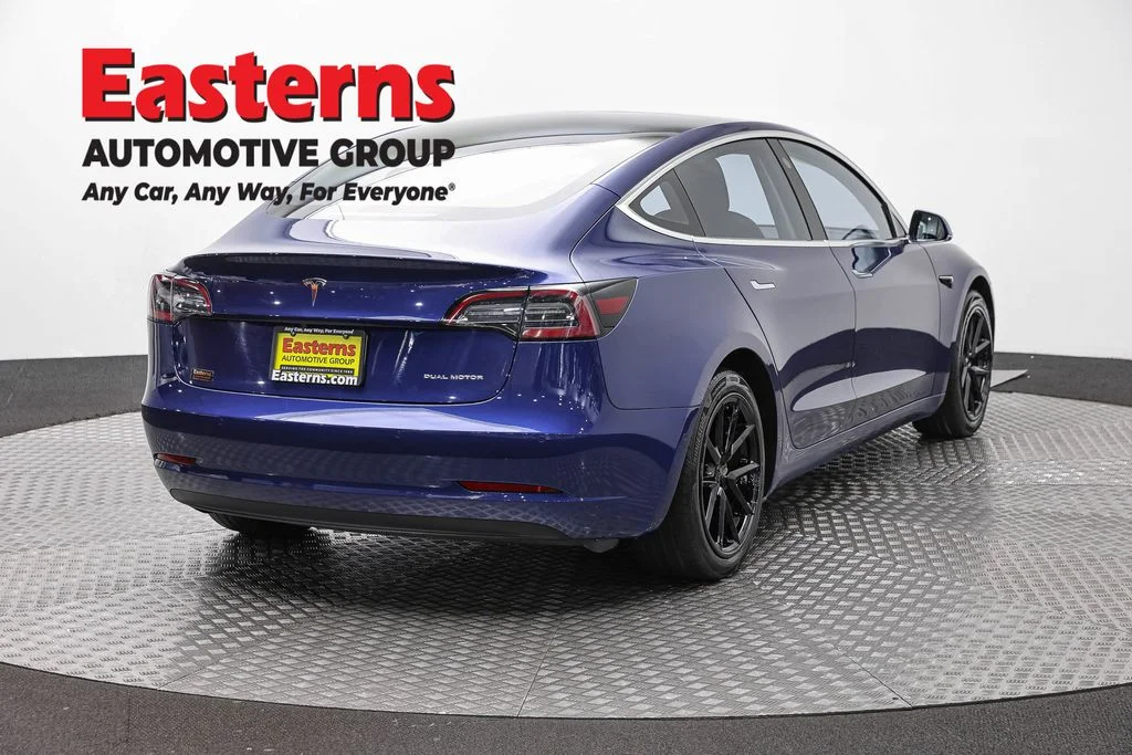 Used 2020 Blue Tesla Long Range image 5