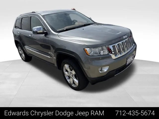 2011 Jeep Grand Cherokee Overland 4WD's photo