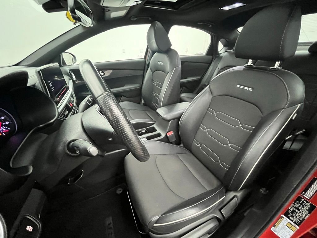 2023 Kia Forte GT-Line - Photo 21