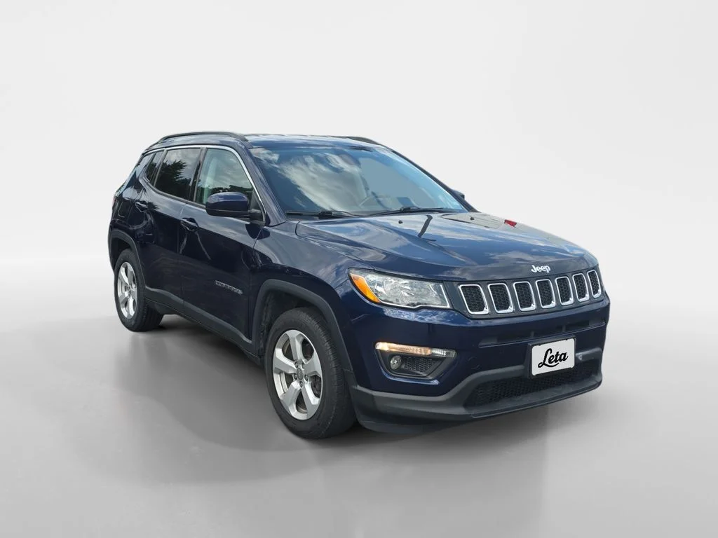 Used 2021 Jazz Blue Pearlcoat Jeep Latitude image 2