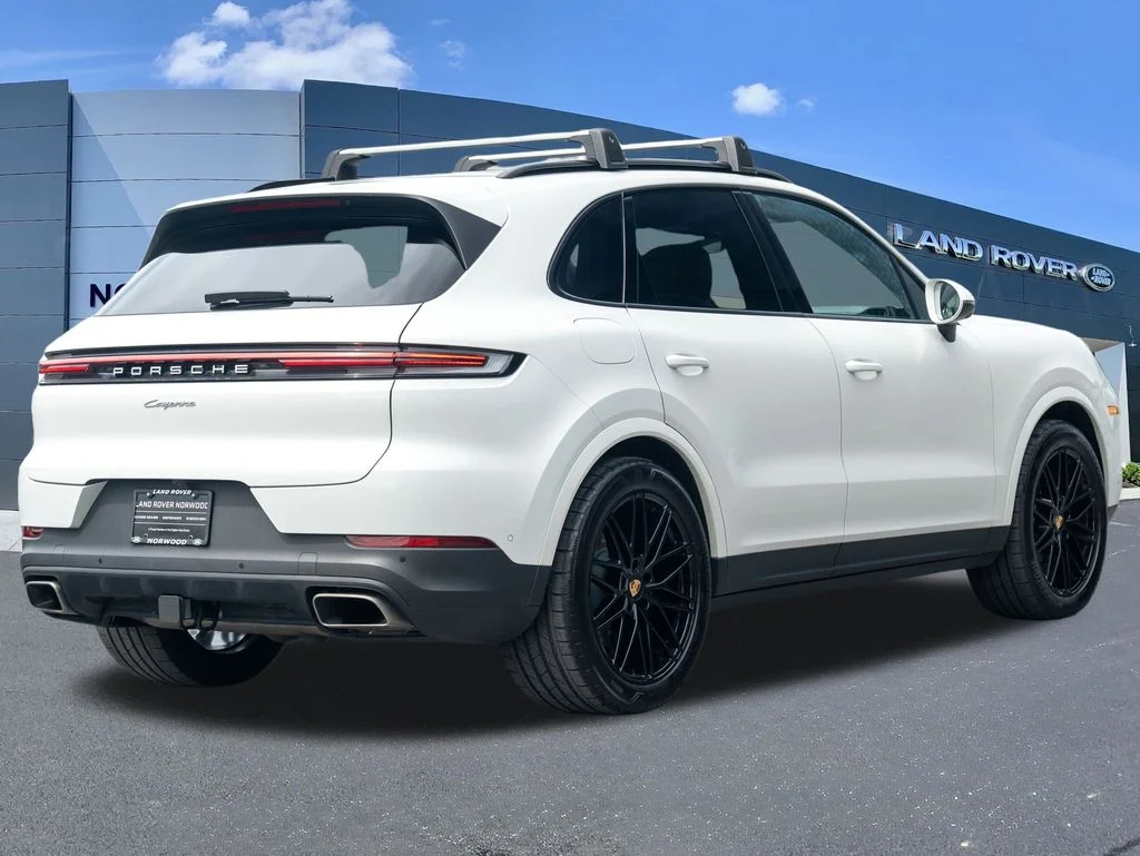 Used 2024 White Porsche Base image 4