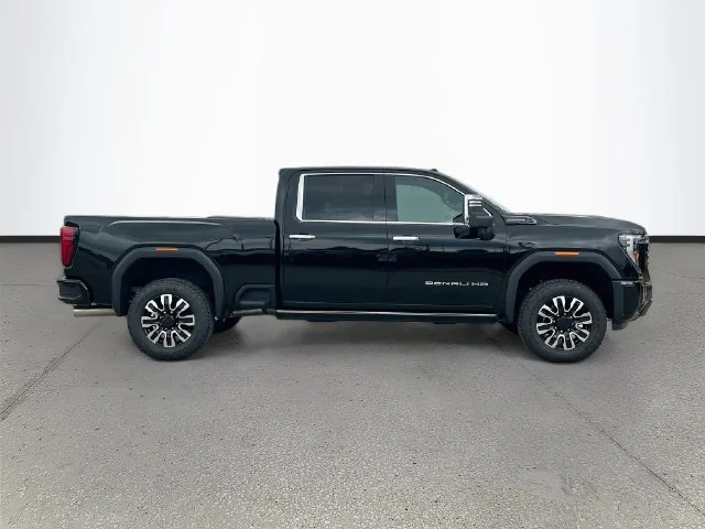 New 2026 Onyx Black GMC Denali Ultimate image 3