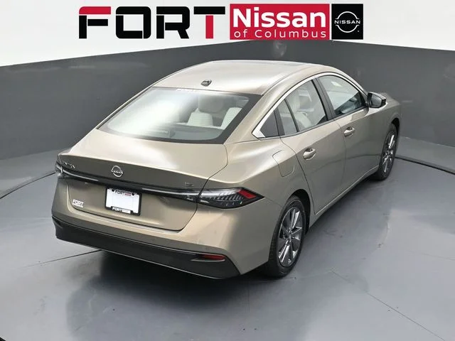 New 2026 Brown Nissan SL image 45